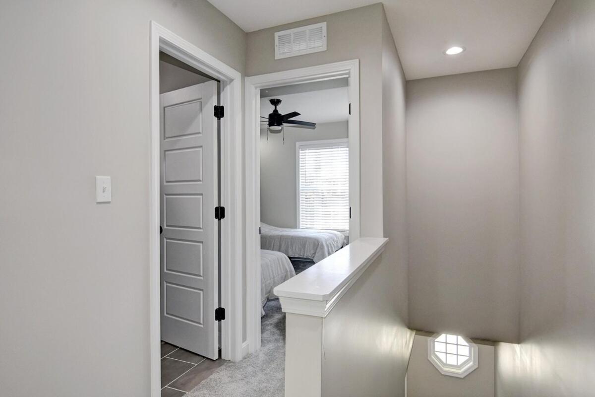 Newly Built Near Downtown Holiday home Louisville